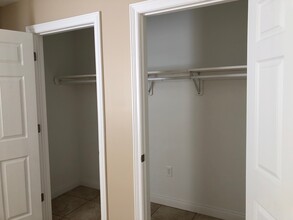 38280 North Ln in Willoughby, OH - Building Photo - Building Photo