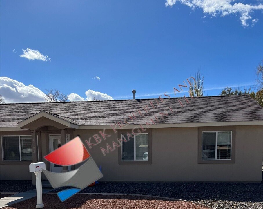 1000 First St in Alamosa, CO - Building Photo