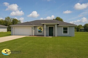 11 Aspen Dr in Ocala, FL - Building Photo