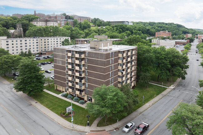 Towers on Hudson in Troy, NY - Building Photo - Building Photo