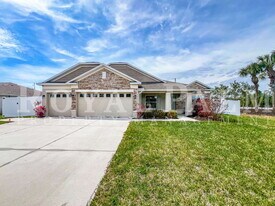 25 Orlando Blvd in Port Charlotte, FL - Building Photo