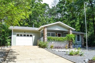 8 Colgadura Way in Hot Springs, AR - Building Photo - Building Photo