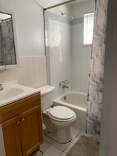 728 Ohio Pike in Cincinnati, OH - Building Photo - Building Photo