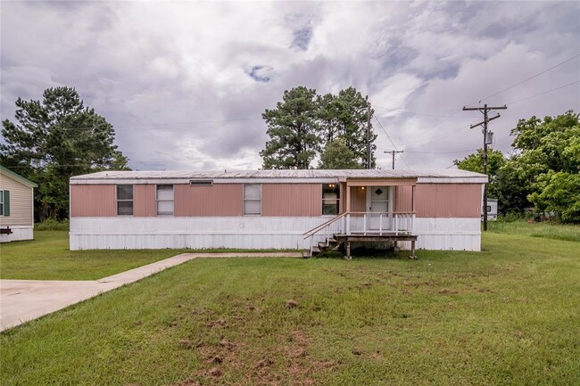 1345 FM 405 in Huntsville, TX - Building Photo - Building Photo