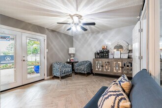 Arbor Park Apartments in Hurst, TX - Building Photo - Building Photo