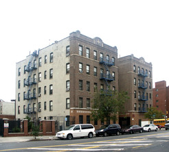 1275 Lafayette Ave in Bronx, NY - Foto de edificio - Building Photo