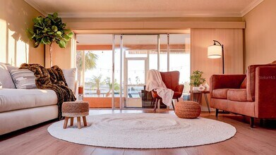 3606 Belle Vista Dr E in St Pete Beach, FL - Building Photo - Building Photo
