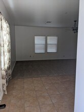 8445 N Avd De La Bellota in Tucson, AZ - Building Photo - Building Photo
