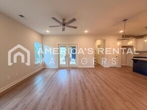 1005 Grand River Blvd E in Leeds, AL - Building Photo - Building Photo