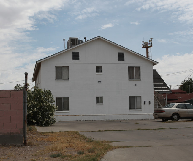 4006 Laredo Ave in El Paso, TX - Building Photo - Building Photo