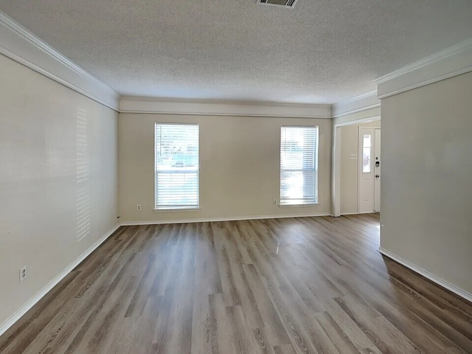 853 15th St NE in Winter Haven, FL - Building Photo