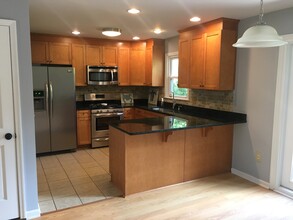 1119 Inlet Cove Ct in Mount Pleasant, SC - Building Photo - Building Photo