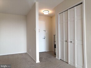 5101 River Rd in Bethesda, MD - Building Photo - Building Photo