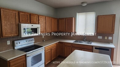 7828 N Lister Ave in Kansas City, MO - Building Photo - Building Photo