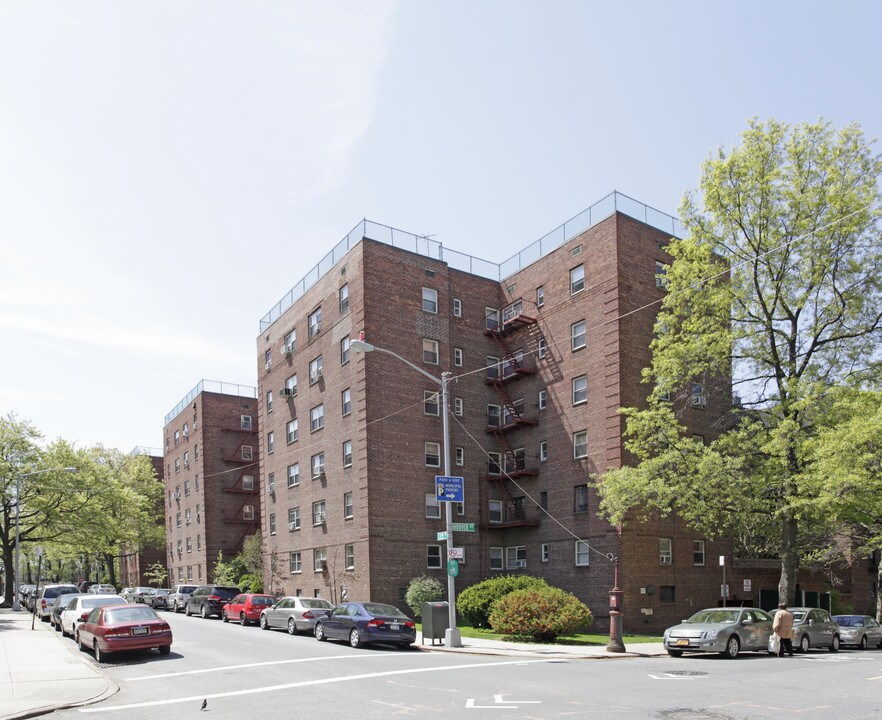 The Berkley in Jamaica, NY - Foto de edificio