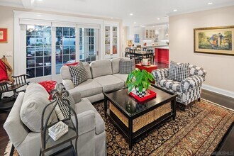 501 8th St in Coronado, CA - Building Photo - Building Photo
