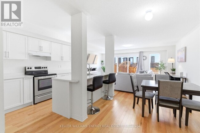 133 Sailors Landing in Bowmanville, ON - Building Photo - Building Photo