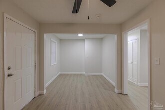 825 Booker Ave in Cantonment, FL - Building Photo - Building Photo