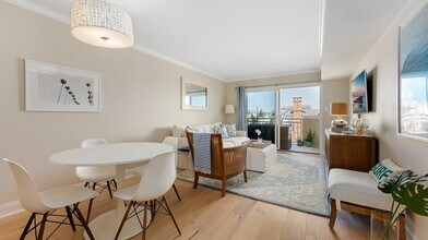 700 First Ave in Avalon, NJ - Building Photo - Building Photo