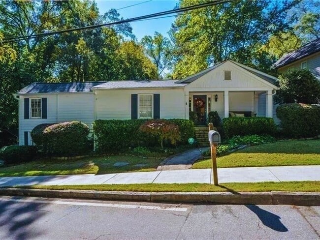 1367 Cartecay Dr NE in Atlanta, GA - Building Photo - Building Photo