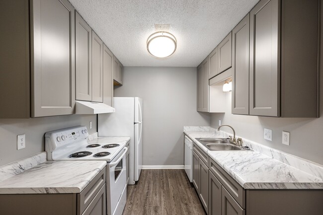 Cuyler Best Apartments