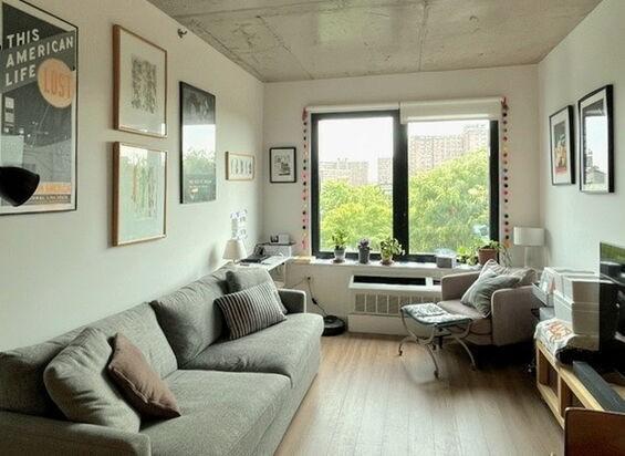 222 Johnson Ave in Brooklyn, NY - Building Photo