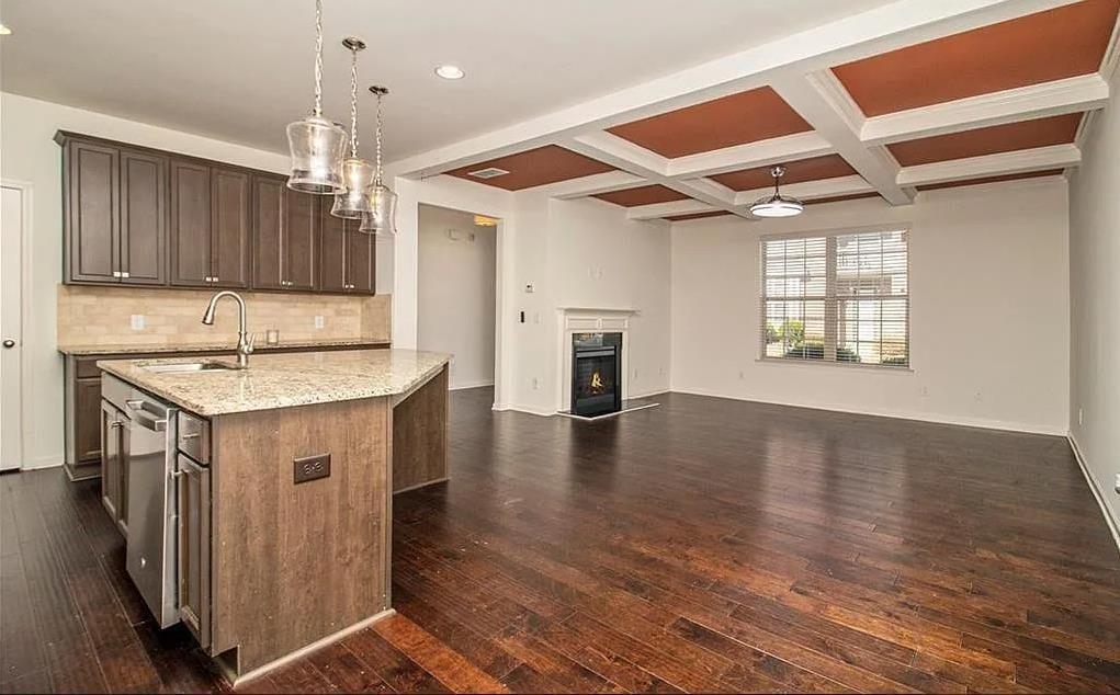 7599 Bucknell Terrace in Fairburn, GA - Building Photo