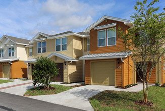 Fountains at Lingo Cove Apartments in Orlando, FL - Building Photo - Building Photo