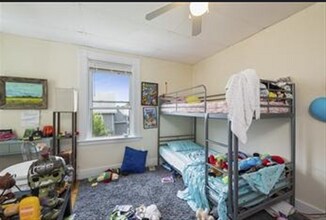 49 Bennett St, Unit 1 in Boston, MA - Foto de edificio - Building Photo