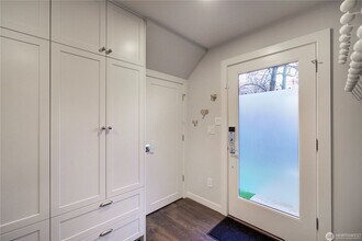 1724 11th Ave in Seattle, WA - Building Photo - Building Photo