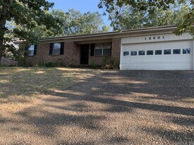 12601 Pleasant View Dr in Little Rock, AR - Building Photo