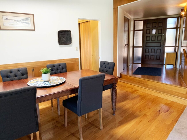 property at 540 E Monaco Pl