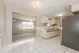 11640 Rocks Ln in Port Richey, FL - Building Photo - Building Photo