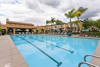 Casa Lago Eastlake in Chula Vista, CA - Building Photo - Building Photo