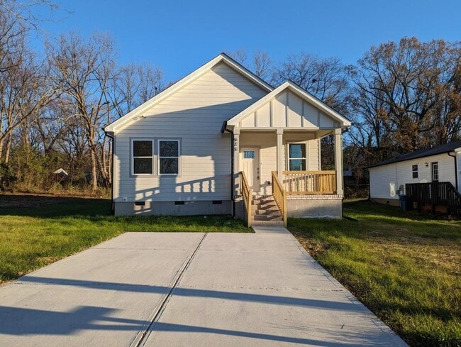 625 S Caldwell St in Salisbury, NC - Building Photo - Building Photo