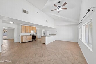 7 S Catalina St in Gilbert, AZ - Building Photo - Building Photo