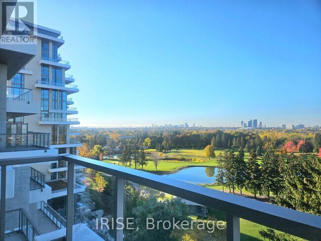 397 Royal Orchard Blvd in Markham, ON - Building Photo - Building Photo