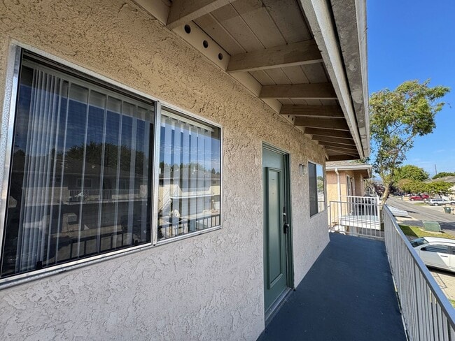 2596 Sextant Ave in Port Hueneme, CA - Building Photo - Building Photo