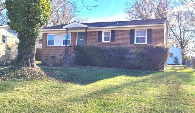 property at 1908 Darlington Pl