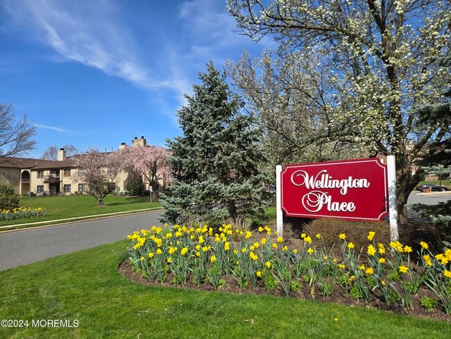 912 Wellington Pl in Matawan, NJ - Building Photo - Building Photo