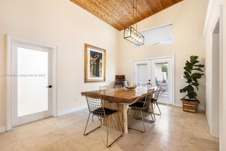 10401 SW 139th St in Miami, FL - Building Photo - Building Photo