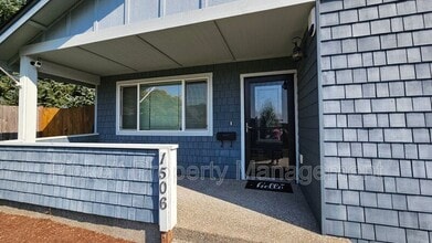 1506 N Cambrian Ave in Bremerton, WA - Building Photo - Building Photo