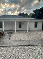 1724 NW 1st Pl in Miami, FL - Building Photo