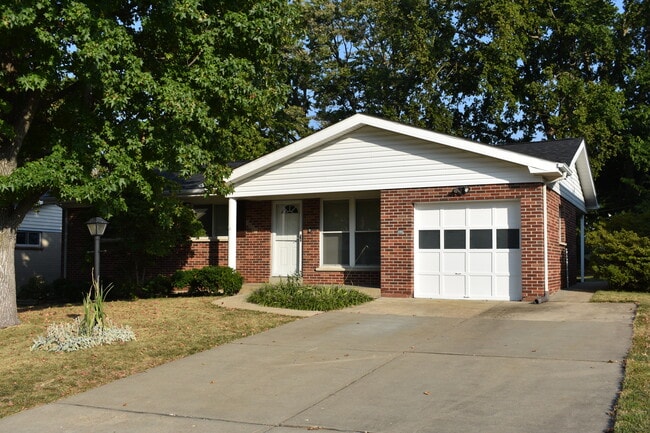 3500 Glen Arbor Dr in St. Louis, MO - Foto de edificio - Building Photo