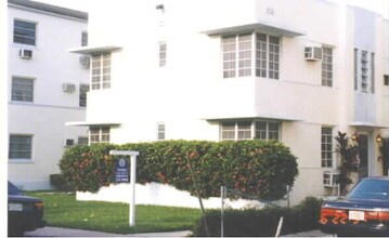 1519 Pennsylvania Ave in Miami Beach, FL - Building Photo - Building Photo