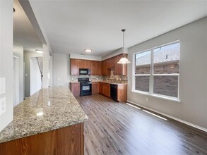 7233 Lindentree Ln in Fort Worth, TX - Building Photo - Building Photo