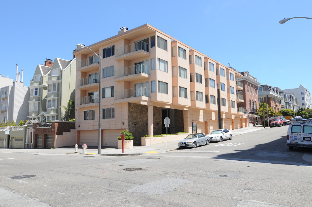 Pacific Avenue Apartments in San Francisco, CA - Building Photo