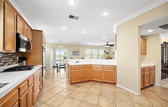 264 S Ralph Rd in Lake Elsinore, CA - Foto de edificio - Building Photo