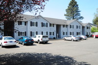 Megans Court Apartments in Pacific, WA - Foto de edificio - Building Photo