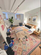 1748 Beacon St in Brookline, MA - Building Photo - Building Photo